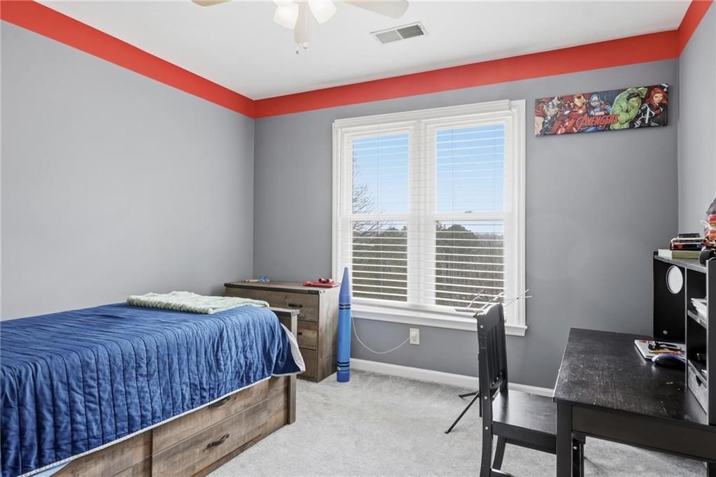 Image 19 of property listing at 511 Deer Run Way, Woodstock, GA 30189