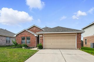 1056 Breeders Cup Drive, Fort Worth, TX 76179