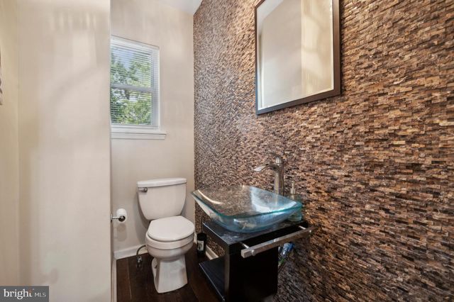 6833 MUSGRAVE ST, Philadelphia, PA 19119