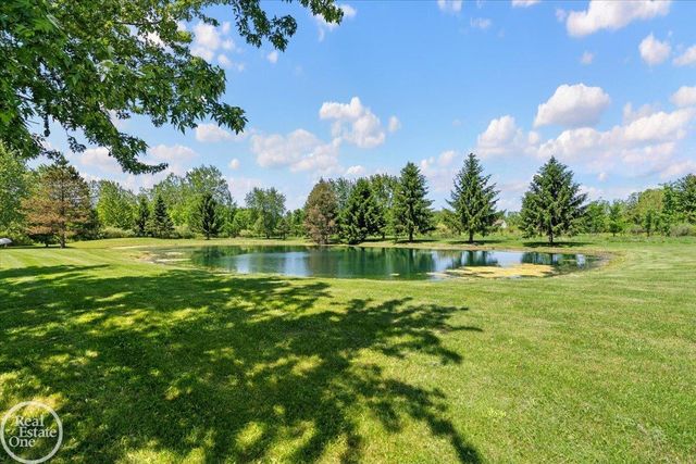 93 Brown City Road, Imlay City, MI 48444