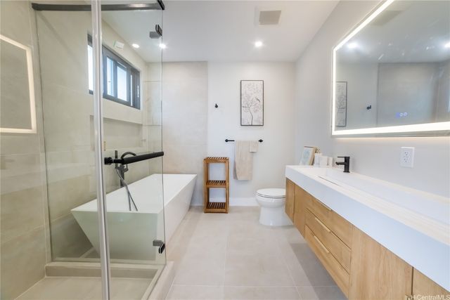 629 Halela Street A, Kailua, HI 96734