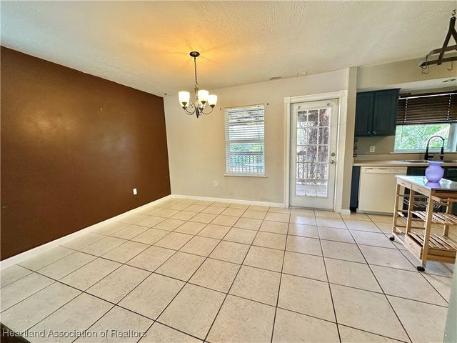 2811 W Fawn Road, Avon Park, FL 33825