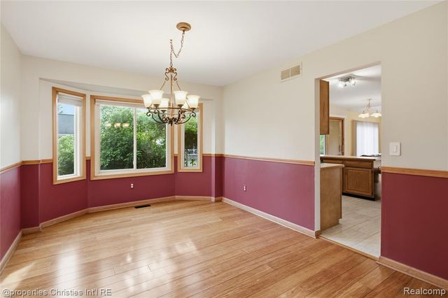 6474 Bedview Drive, Saline, MI 48176