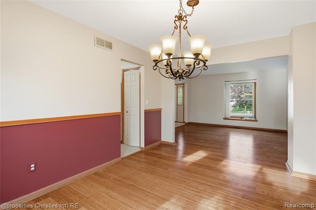 6474 Bedview Drive, Saline, MI 48176