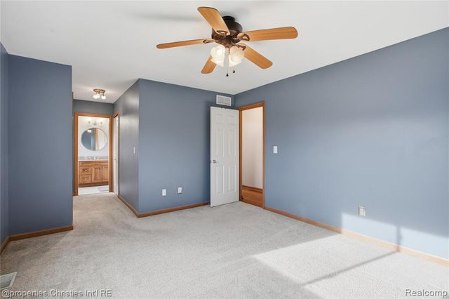 6474 Bedview Drive, Saline, MI 48176