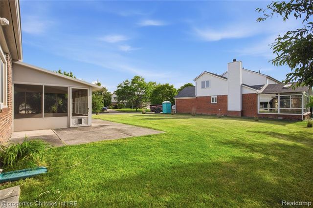 6474 Bedview Drive, Saline, MI 48176