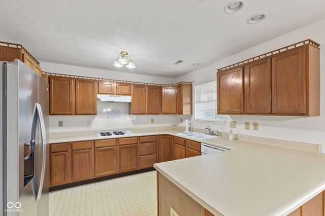 1341 Magnolia Drive, Greenfield, IN 46140