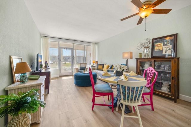 7050 SUNSET WAY 6, St Pete Beach, FL 33706