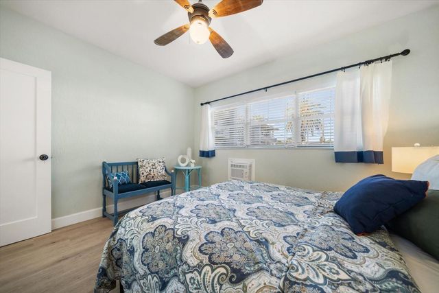 7050 SUNSET WAY 6, St Pete Beach, FL 33706