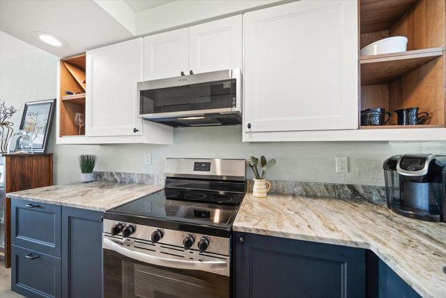 7050 SUNSET WAY 6, St Pete Beach, FL 33706