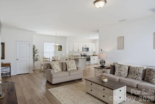 10100 Travis Floyd Lane, Charlotte, NC 28214