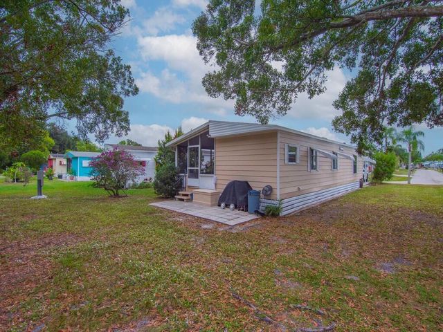 61 E Caribbean, Port St Lucie, FL 34952