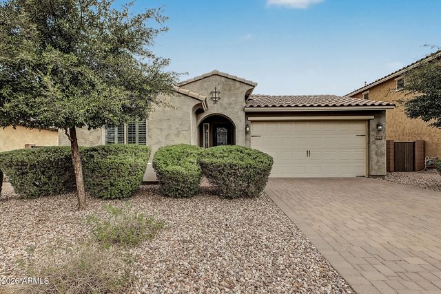 2722 E CHERRY HILL Drive, Gilbert, AZ 85298
