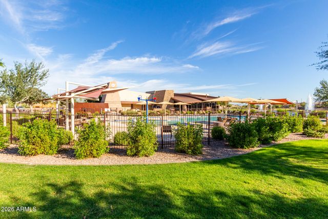 2722 E CHERRY HILL Drive, Gilbert, AZ 85298