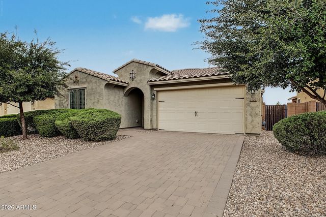 2722 E CHERRY HILL Drive, Gilbert, AZ 85298