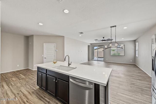 2722 E CHERRY HILL Drive, Gilbert, AZ 85298