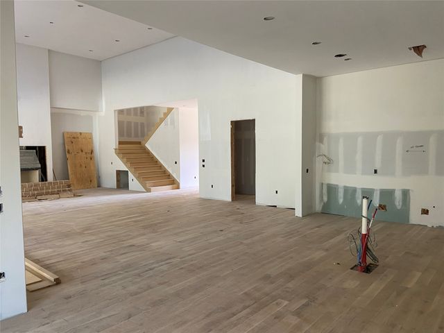 4117 Creekdale Drive, Dallas, TX 75229