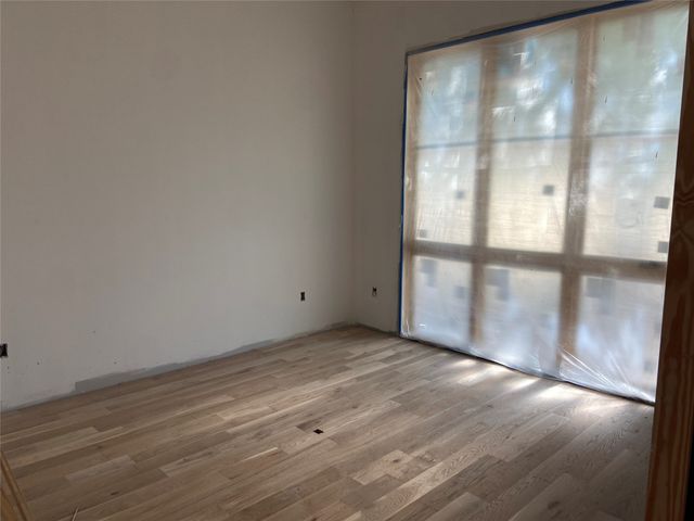 4117 Creekdale Drive, Dallas, TX 75229