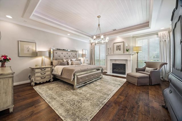 7215 Blandford Lane, Houston, TX 77055