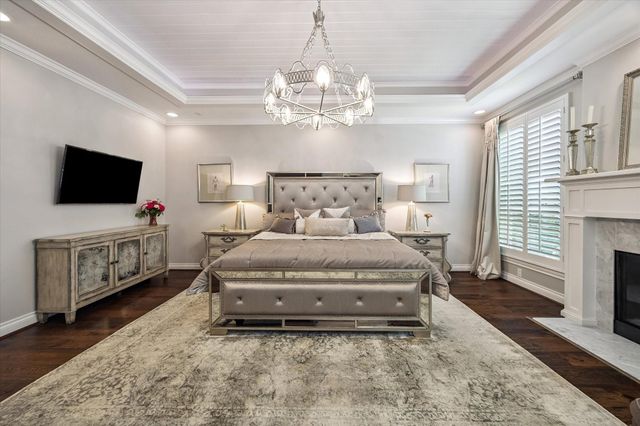 7215 Blandford Lane, Houston, TX 77055
