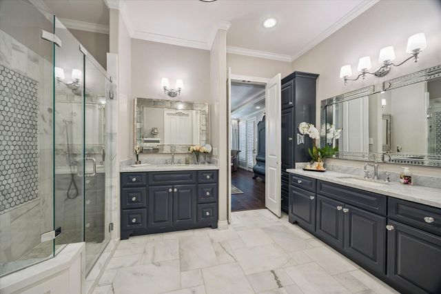 7215 Blandford Lane, Houston, TX 77055