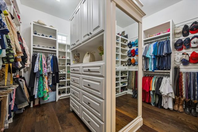 7215 Blandford Lane, Houston, TX 77055