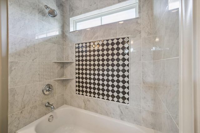 7215 Blandford Lane, Houston, TX 77055