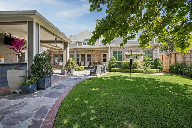 7215 Blandford Lane, Houston, TX 77055