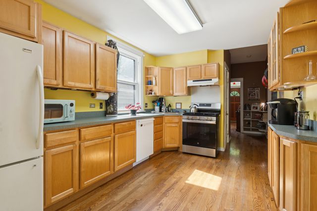 1946 W SUMMERDALE Avenue, Chicago, IL 60640