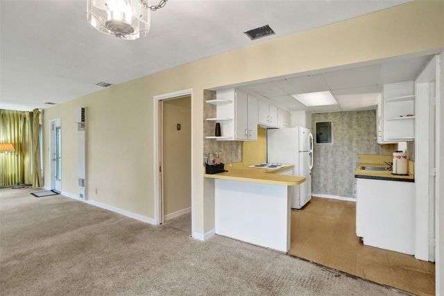 1892 NE 33rd Street, Oakland Park, FL 33306