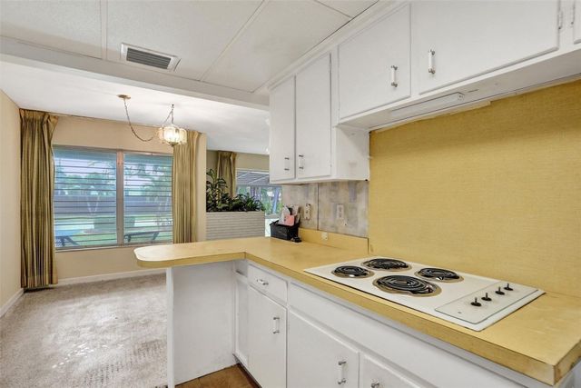 1892 NE 33rd Street, Oakland Park, FL 33306