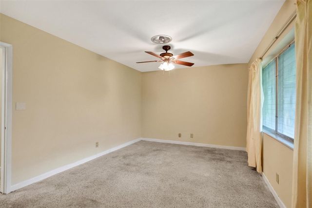 1892 NE 33rd Street, Oakland Park, FL 33306