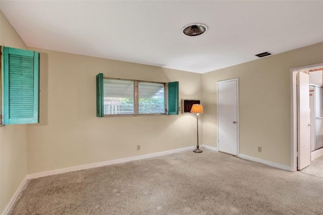 1892 NE 33rd Street, Oakland Park, FL 33306