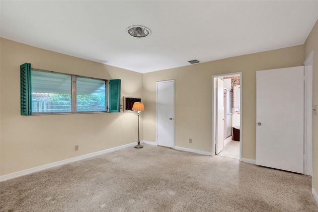 1892 NE 33rd Street, Oakland Park, FL 33306