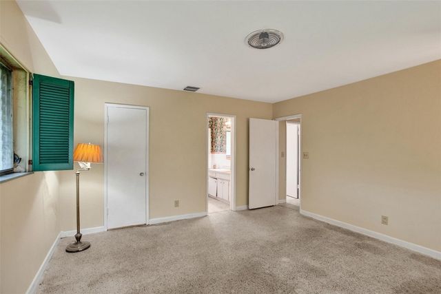 1892 NE 33rd Street, Oakland Park, FL 33306