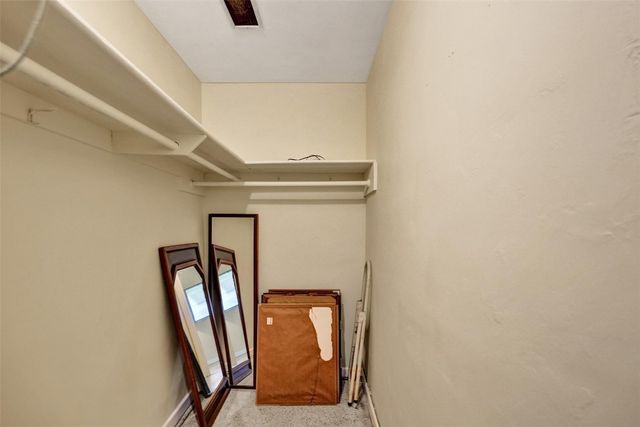 1892 NE 33rd Street, Oakland Park, FL 33306