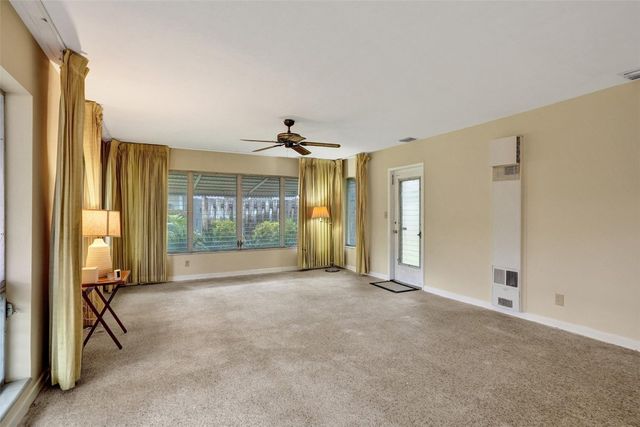 1892 NE 33rd Street, Oakland Park, FL 33306