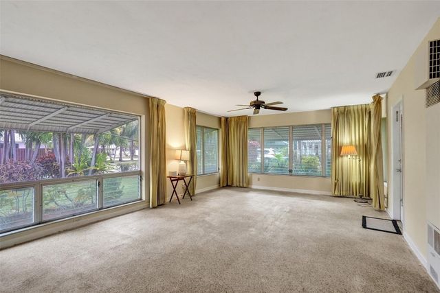 1892 NE 33rd Street, Oakland Park, FL 33306