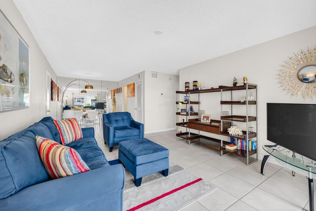 6359 Bay Club Drive 2, Fort Lauderdale, FL 33308