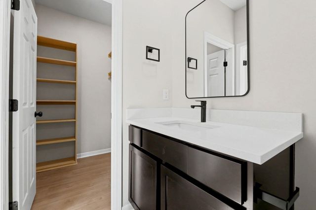 9155-9157 E Chris, Bel Aire, KS 67226