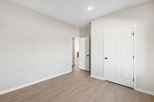 9155-9157 E Chris, Bel Aire, KS 67226