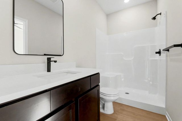 9155-9157 E Chris, Bel Aire, KS 67226