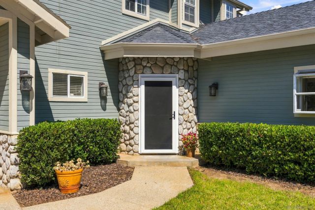 1644 Tamarack Ave, Carlsbad, CA 92008
