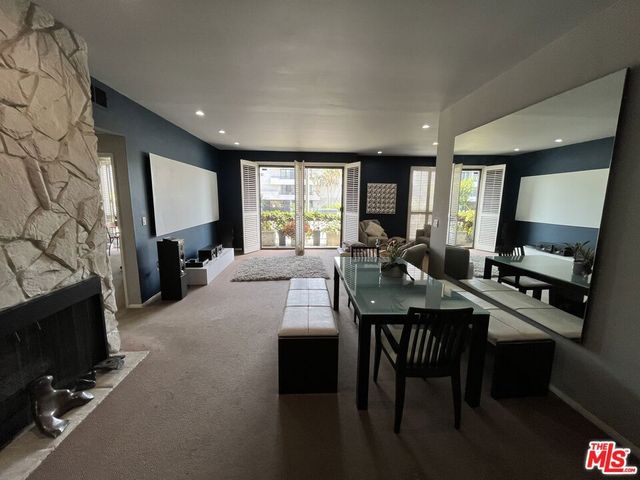 2175 S Beverly Glen Boulevard 201, Los Angeles, CA 90025