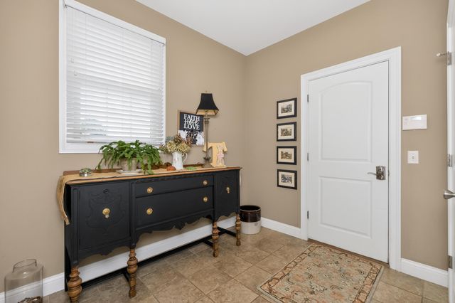 140 Seneca Trail, Dry Ridge, KY 41035