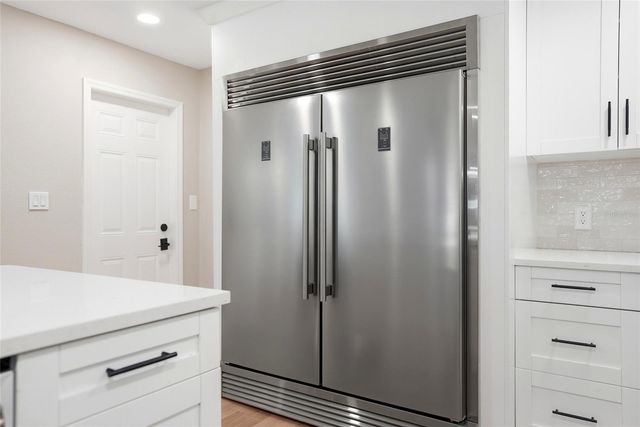 521 51ST AVENUE S, St Petersburg, FL 33705