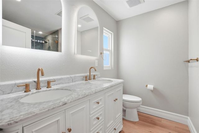 521 51ST AVENUE S, St Petersburg, FL 33705