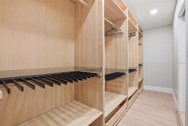 521 51ST AVENUE S, St Petersburg, FL 33705