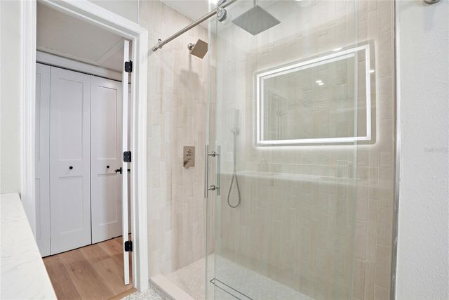 521 51ST AVENUE S, St Petersburg, FL 33705