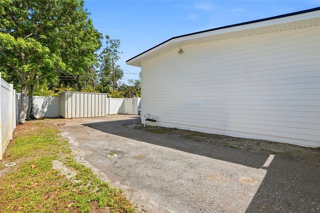 521 51ST AVENUE S, St Petersburg, FL 33705